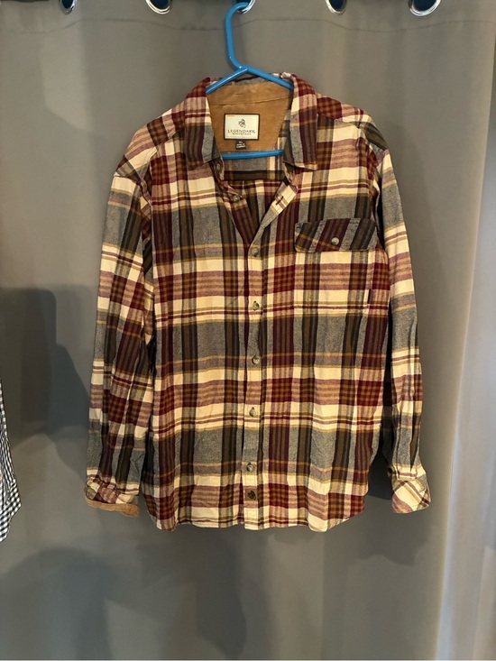 Legendary Whitetails Other - Men’s Legendary Whitetails Plaid Button-Down Flannel in Cream, Burgundy & Gray